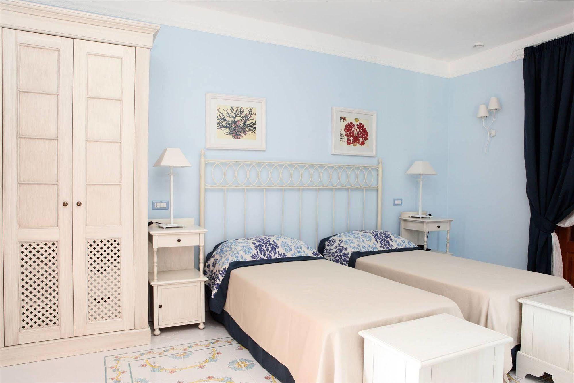 Hotel Residence Mendolita Lipari  Dış mekan fotoğraf