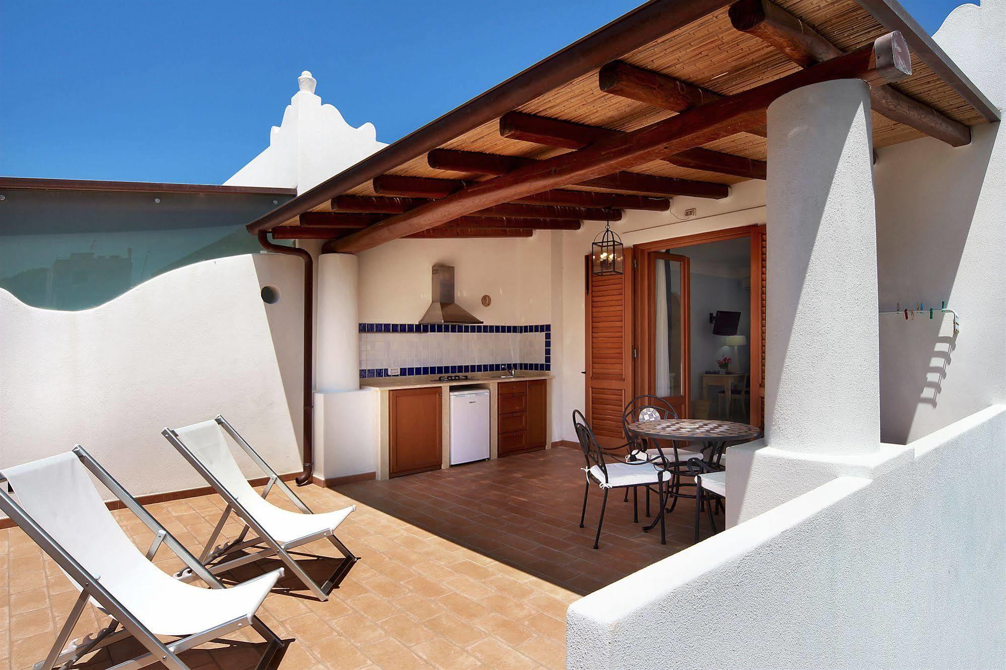 Hotel Residence Mendolita Lipari  Dış mekan fotoğraf
