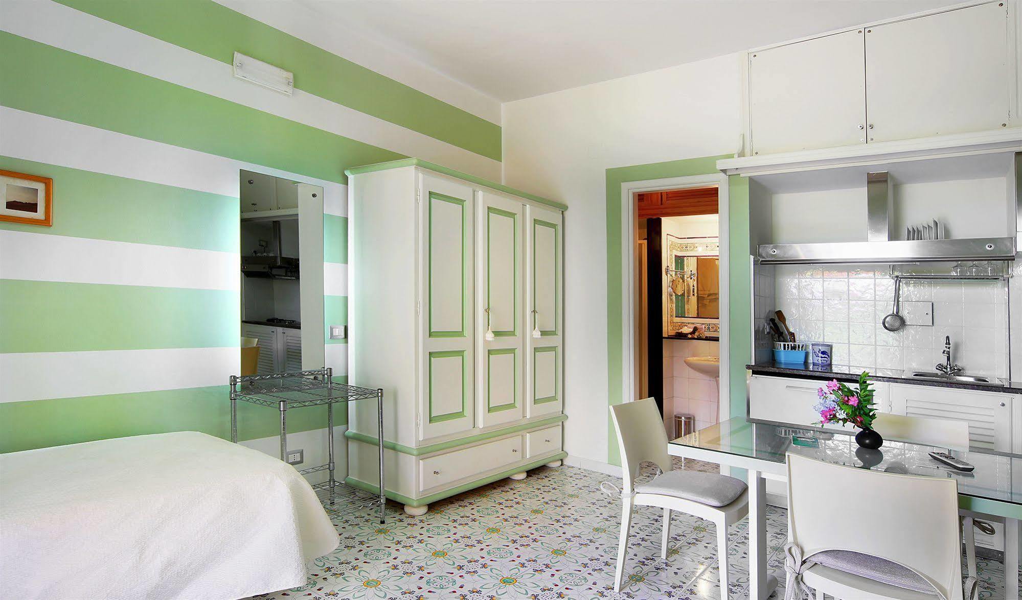 Hotel Residence Mendolita Lipari  Dış mekan fotoğraf