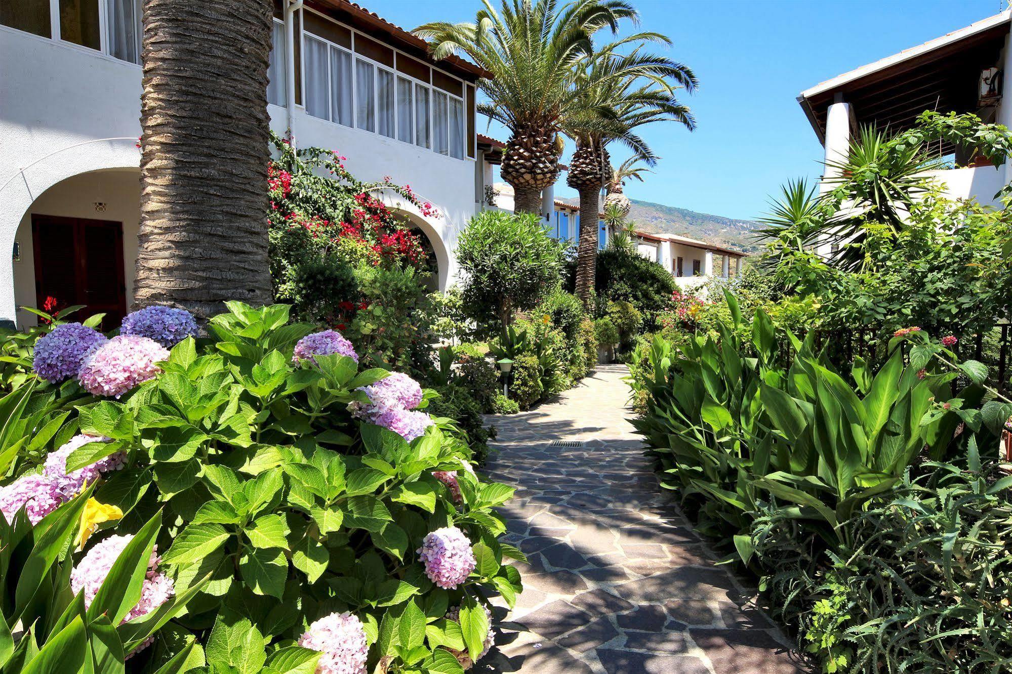 Hotel Residence Mendolita Lipari  Dış mekan fotoğraf
